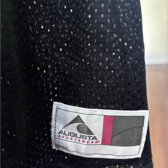 Ladie’s New Orleans Saints Black & Gold Jersey Size 2XL Runs Very Small - Picture 2 of 11